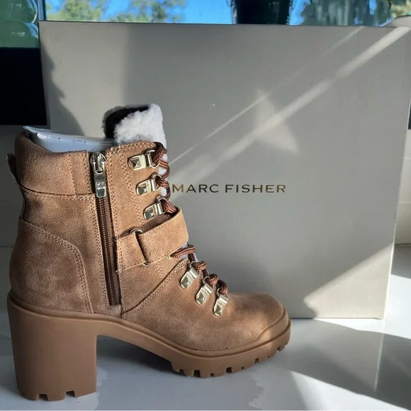 Marc Fisher Nature Suede Sherpa Trim Lug Sole Hiker Booties Sz 7.5 Med BNWB - Picture 7 of 15